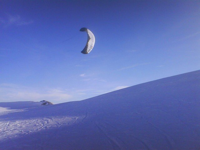 snowKite 2011-10